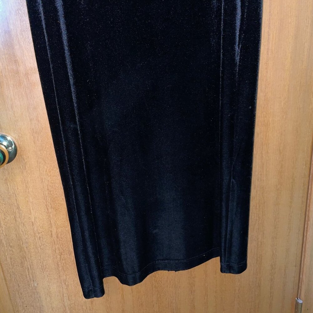 Black Velvet Sleeveless Maxi Dress - Picture 5 of 6